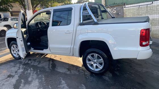 VOLKSWAGEN AMAROK 2.0 TRENDLINE 4X4 CD 16V TURBO INTERCOOLER DIESEL 4P MANUAL